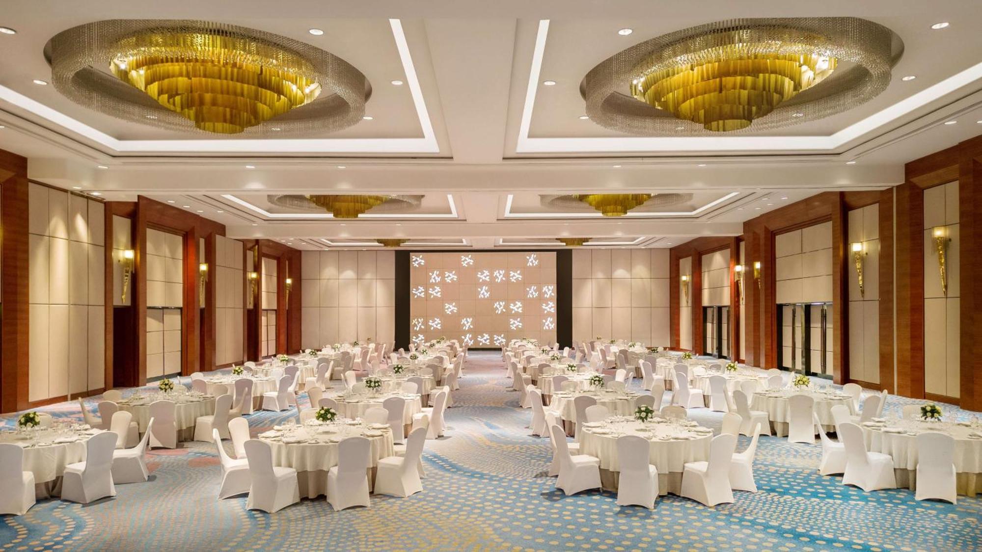 Radisson Blu Cebu Ξενοδοχείο Εξωτερικό φωτογραφία The ballroom